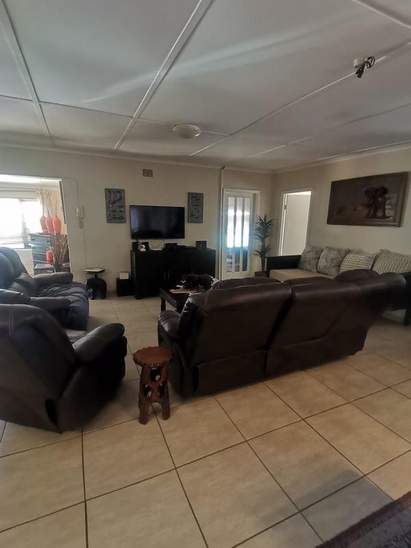 3 Bedroom Property for Sale in Gouritsmond Western Cape